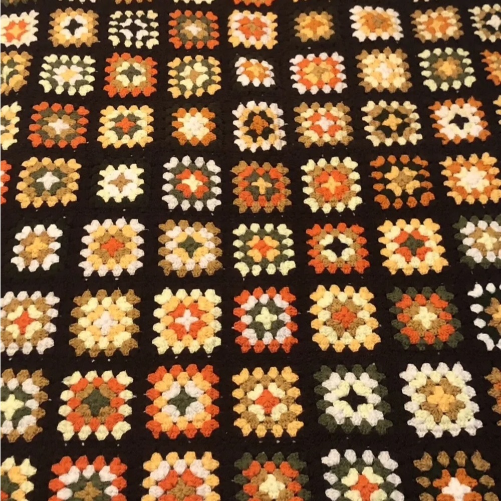 Granny Squares 70’s Crochet Throw Blanket 68x44 Rare Colors Roseanne